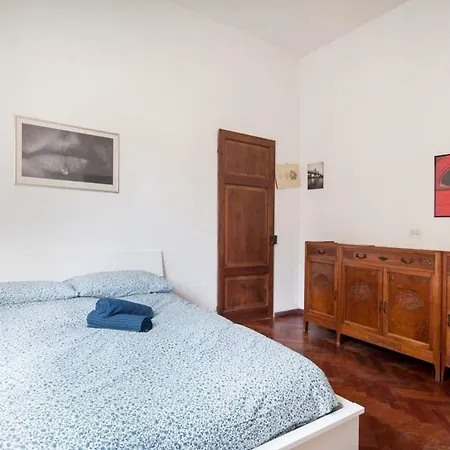 House With Garden,bbq, And Optional Access To -sauna,jacuzzi And Pool- Sarzana