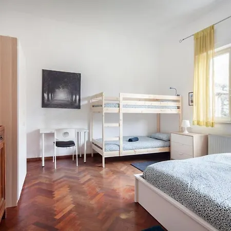 House With Garden,bbq, And Optional Access To -sauna,jacuzzi And Pool- Sarzana